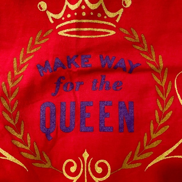💎👑New Night Tshirt “Make Way for the Queen” - Picture 2 of 4